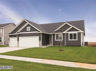 3652 NE Winding Trail Dr, Ankeny, IA 50021