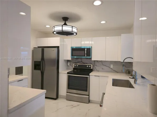 7771 NW 46th St #7771, Fort Lauderdale, FL 33351