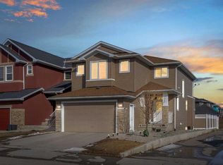 194 SW Redstone Park NE, Calgary, AB T3N 0P6