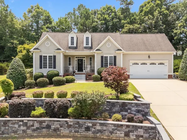 105 Desert Orchid Rd, Holly Springs, NC 27540