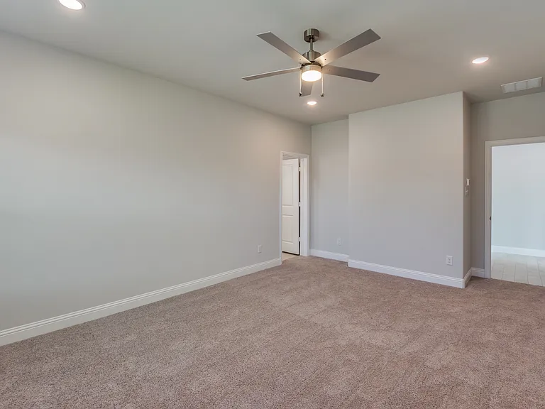 2902 Italia Ter — Photo 21