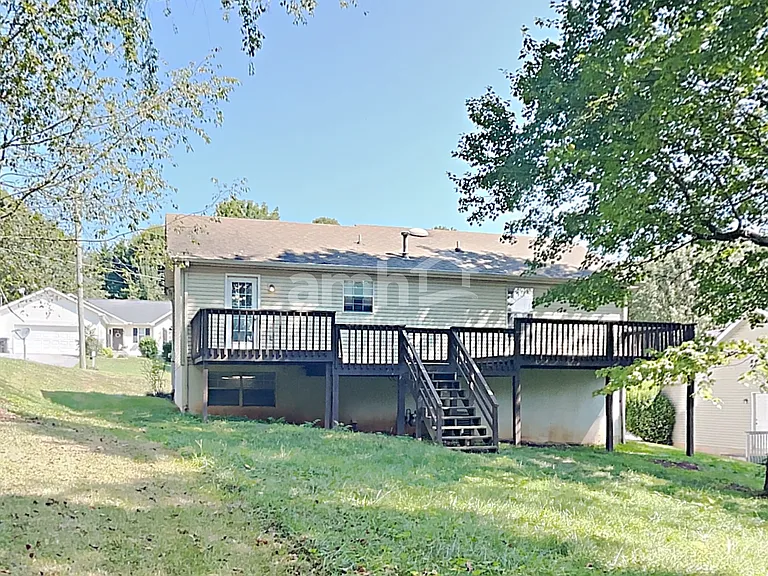 4543 Twin Pines Dr — Photo 21