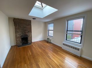 756 Greenwich St APT 3B, New York, NY 10014