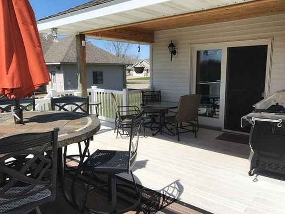 3rd image of 386 Kamnic St