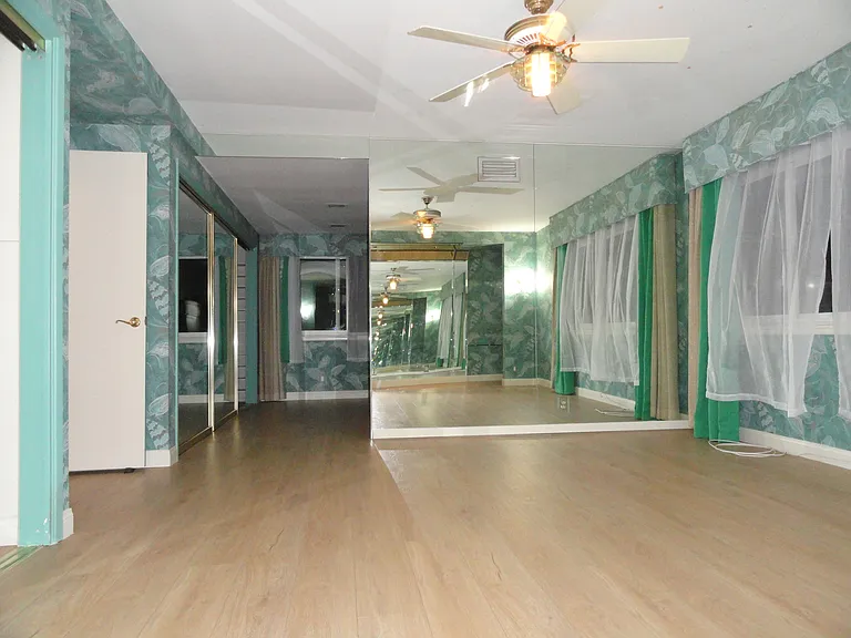 1100 La Senda Dr #A — Photo 12