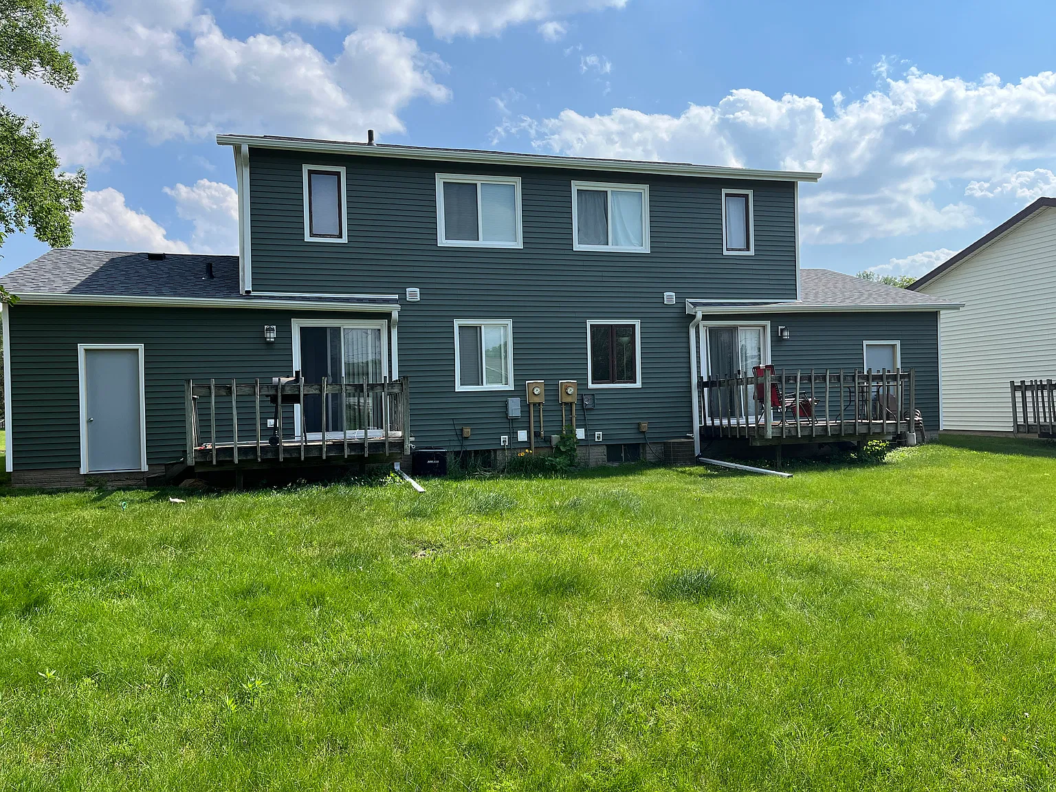 2 bed, 1.5 bath, 1500 sqft, $1,250 — Photo 3