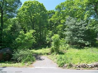 85 Pine Brook Rd, Towaco, NJ 07082