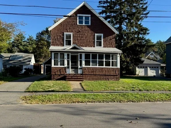 35-37 Shattuck St, Greenfield, MA 01301