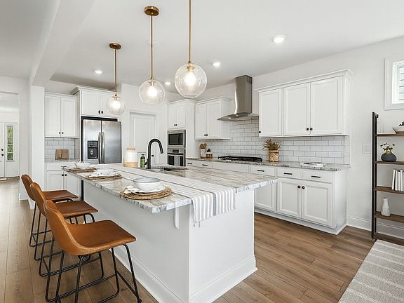 4th image of 305 Rawling Ln