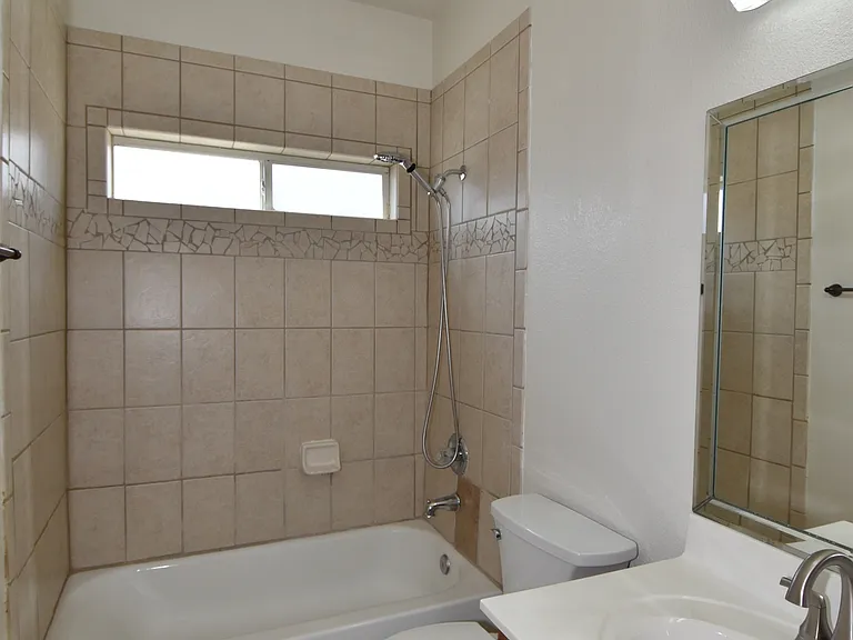 13737 Paseo Sereno Dr — Photo 8
