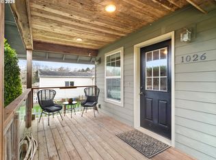 1026 NE 13th Ave, Rockaway Beach, OR 97136