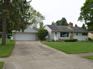 2206 Golfview Ave, Kalamazoo, MI 49001