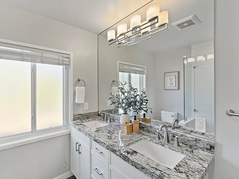 25900 Vinedo Ln — Photo 27