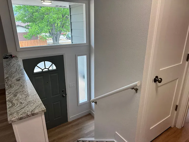 1505 Linden Ave — Photo 4