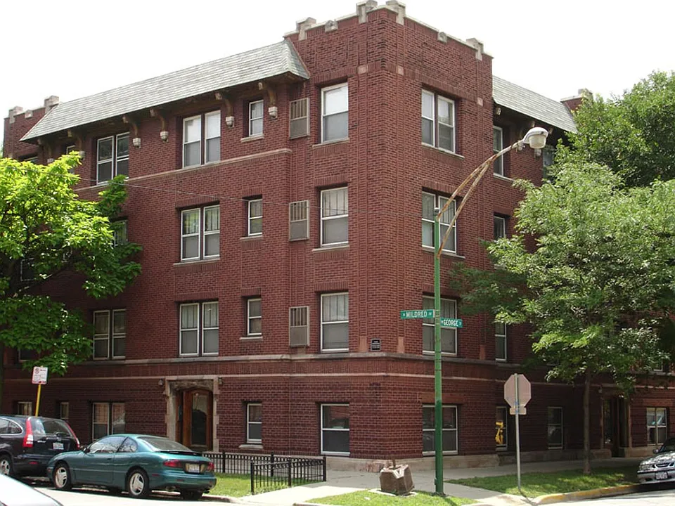 2854-58 N Mildred Ave