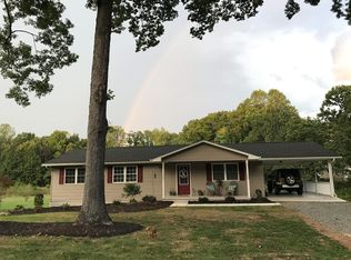 501 Rocksprings Rd, Ringgold, VA 24586