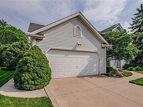 2nd image of 17905 Princeton Cir