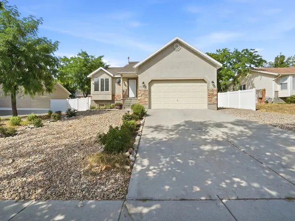 5782 S Stone Flower Way W, Salt Lake City, UT 84118