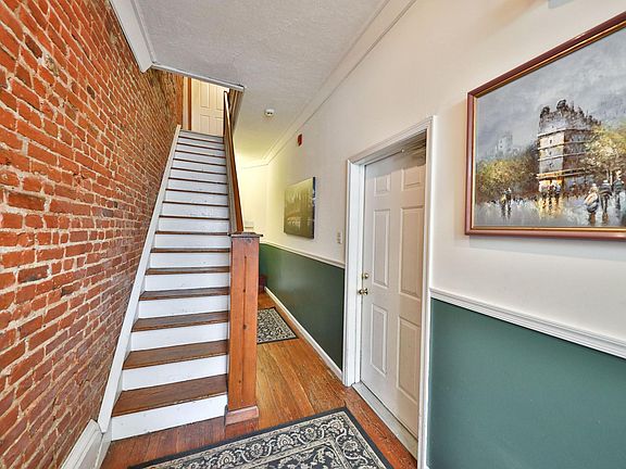 2nd image of 1635 Fairmount Ave APT 1