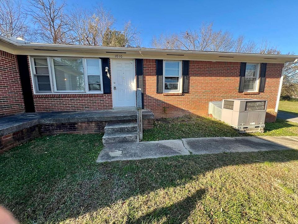 1st image of 1010 Todd Ct