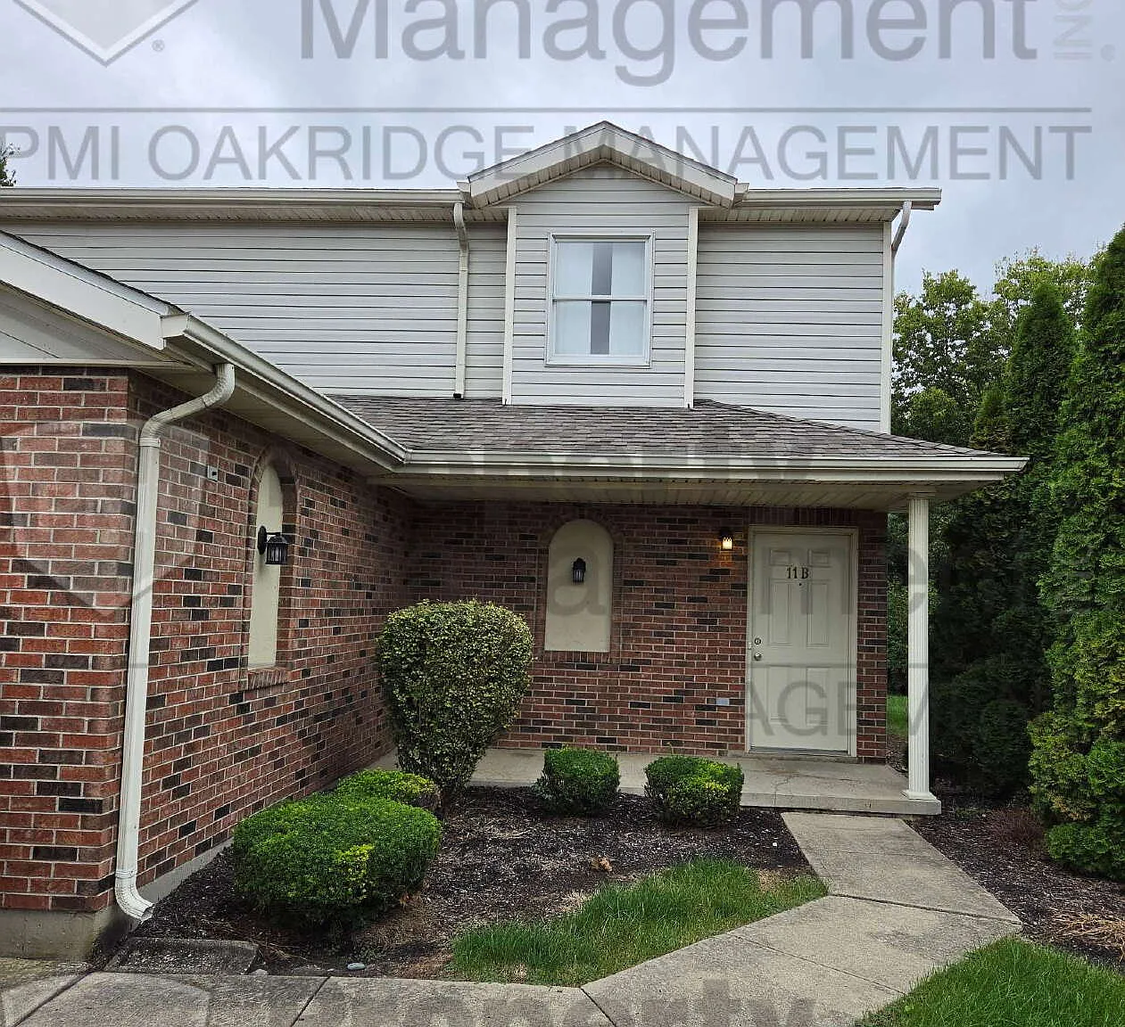 2 bed, 1.5 bath, 1008 sqft, $1,295 — Photo 1