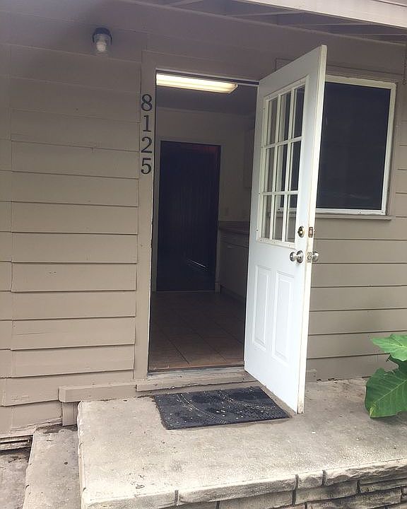 Kitchen Entrance