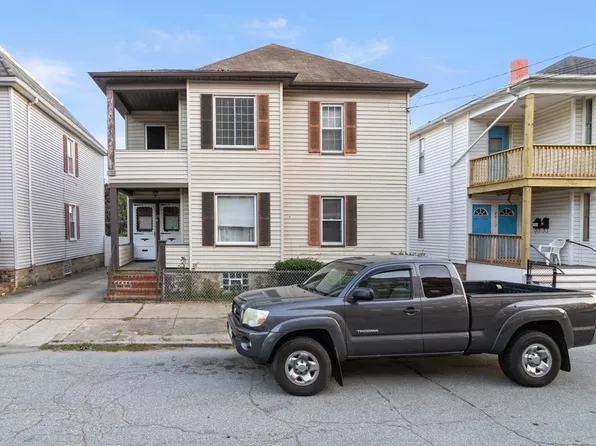 92 Nye St, New Bedford, MA 02746