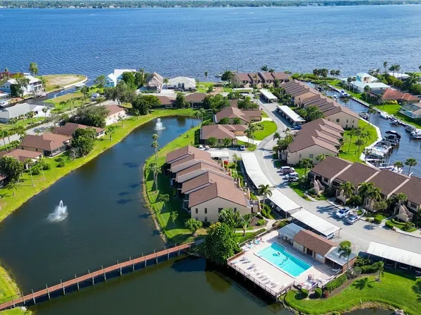 15489 Admiralty Cir APT 3, North Fort Myers, FL 33917