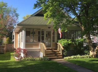 470 Ridgeland Ave, Valparaiso, IN 46385