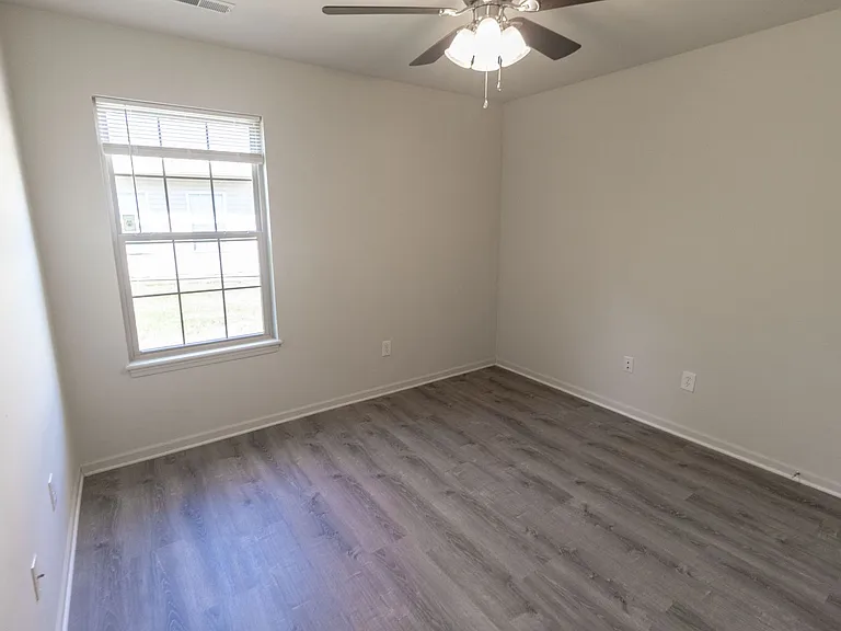 1408 Bodie Dr — Photo 26