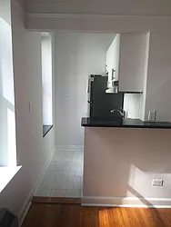 Rented by Metropolis Real Estate of Manhattan