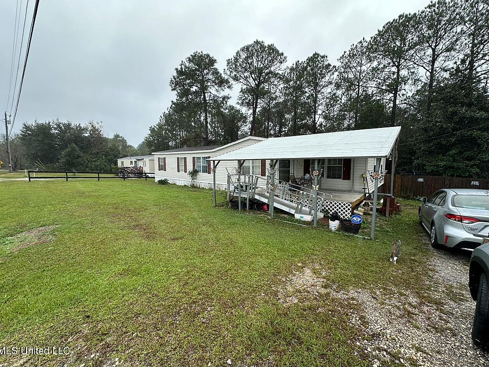 2nd image of 18410 Robyn Dr