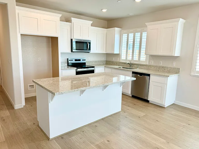 8128 Pasadena Dr — Photo 7
