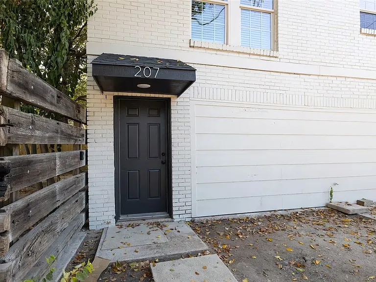 207 N Preston Ave — Photo 30