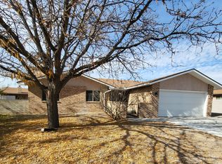 8901 Columbine Dr NE, Albuquerque, NM 87113