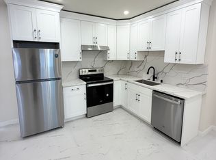 172 Athol Ave #37, Oakland, CA 94606