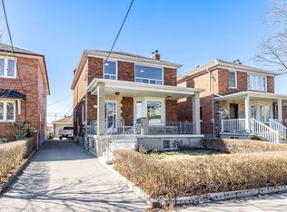 64 Richardson Ave #4, Toronto, ON M6M 3R9