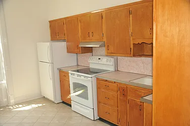 Rented by New York Realty Minimax Inc