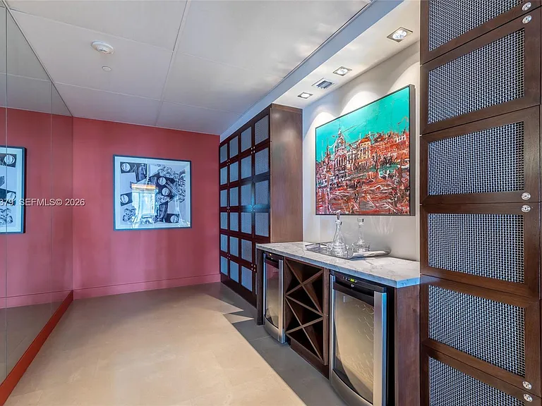 55 SE 6th St #3807 — Photo 38