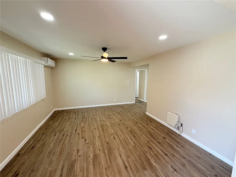355 S Aspan Ave #1 — Photo 5