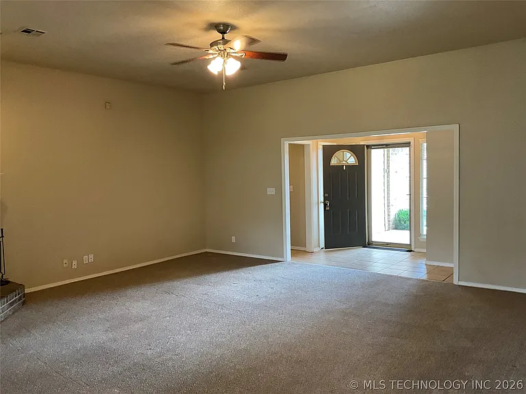 3312 N 4th St — Photo 27