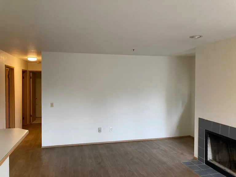 1722 NE 145th St #301 — Photo 7