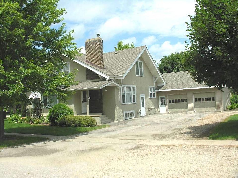 1st image of 615 W 4th St