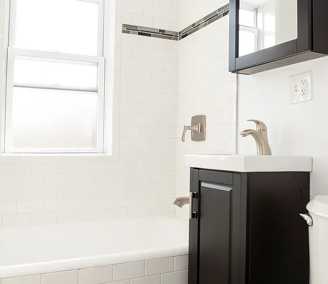 2129 N Dayton St #303 — Photo 6