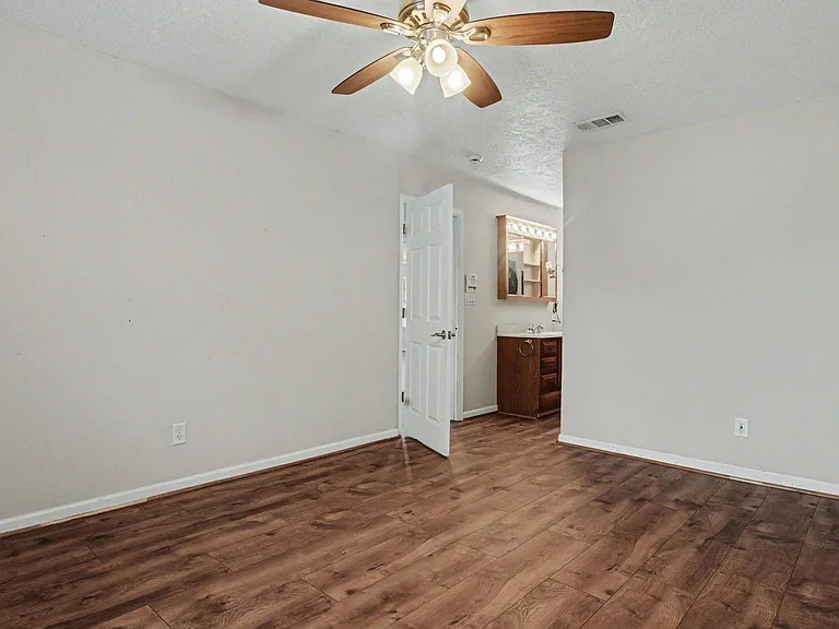 5615 John Martin Rd — Photo 20