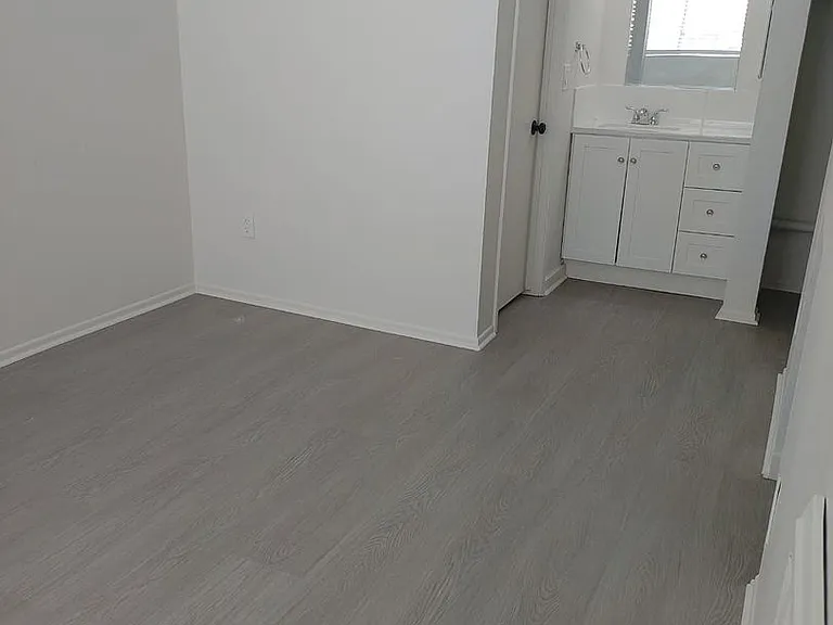 7332 Garfield Ave — Photo 7