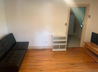 8 Cottage St #3, Worcester, MA 01609