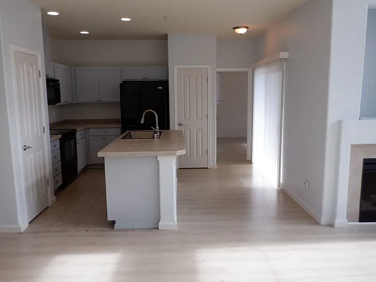 2075 Simmons St #C — Photo 5