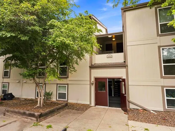 7275 S Xenia Cir APT E, Centennial, CO 80112