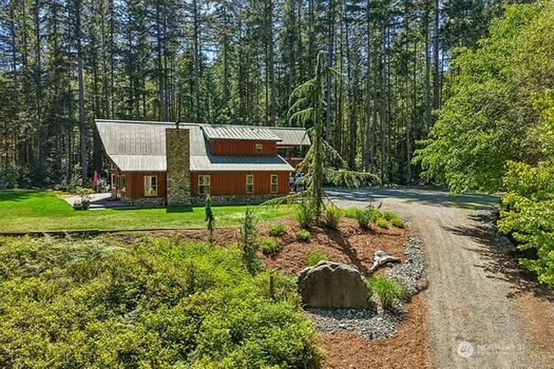 3rd image of 5154 Strider Road